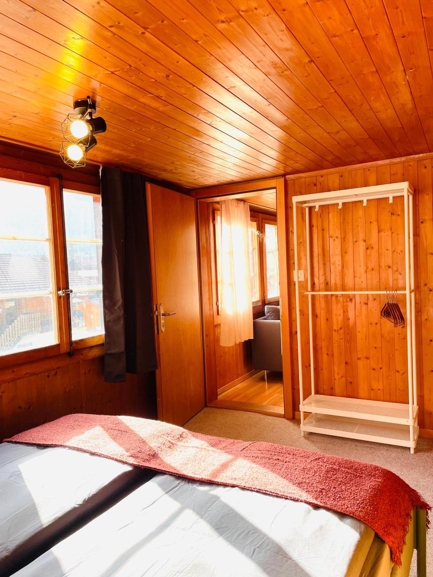 Charming, Well-Equipped Alpine Apartment Кандерштег Екстер'єр фото